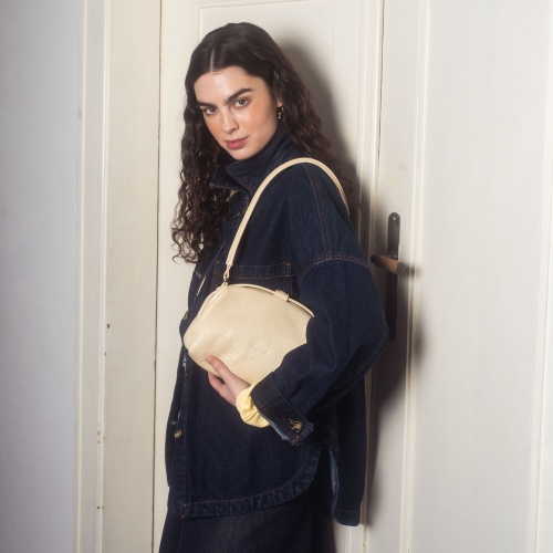 Hug Bag L, cream